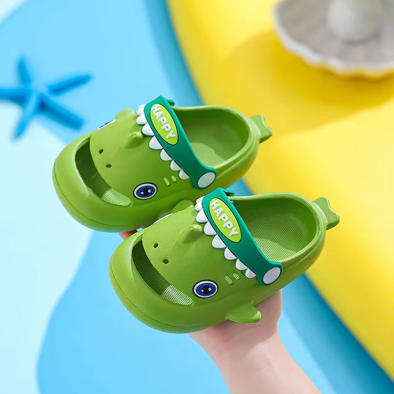 Cute Baby Shark Clogs for Children Closed Toe Slip on Sandals Anti-Slip Garden Shoes Boys Girls Outdoor Casual Beach Slippers
